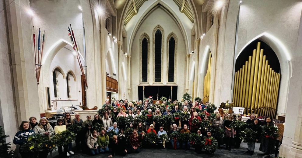 Christmas Wreath-making at St Mary's Southampton raises money for Amber Chaplains